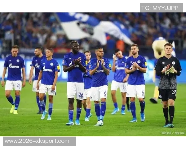 沙尔克04逆转绝杀帕德博恩成功反超升至德乙榜首准备冲击德甲